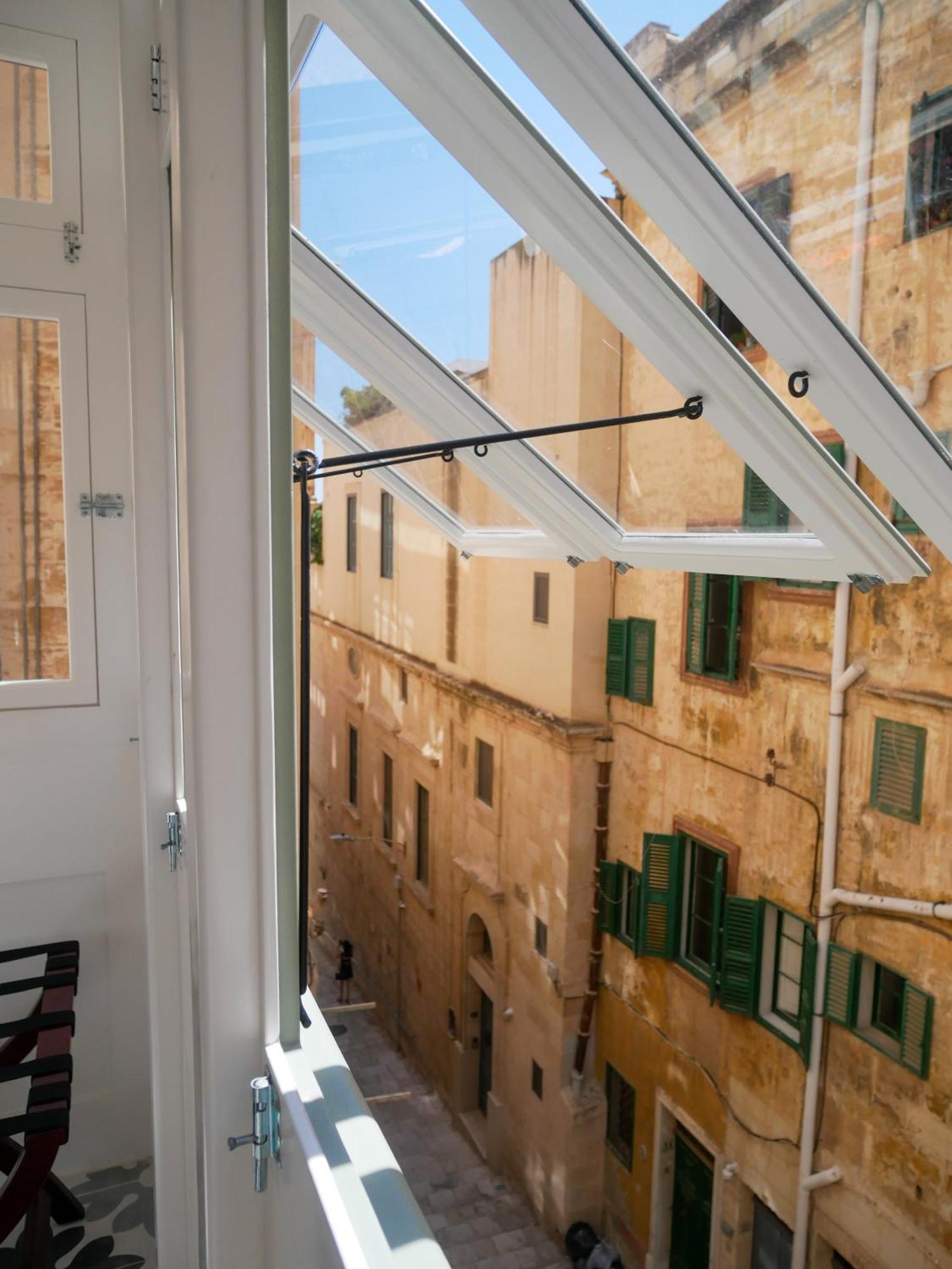 Battery House Hotel Valletta Ruang foto