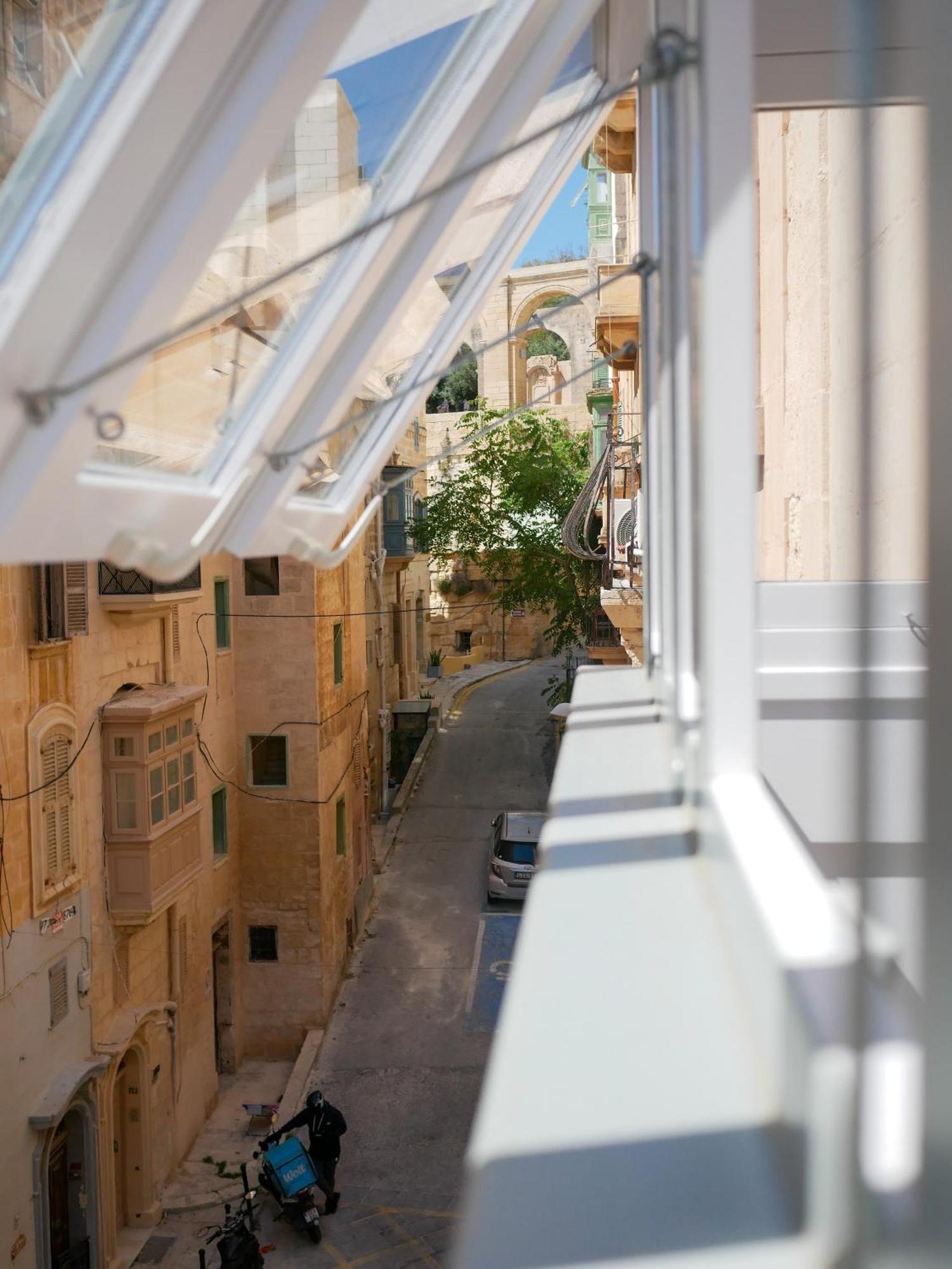 Battery House Hotel Valletta Ruang foto